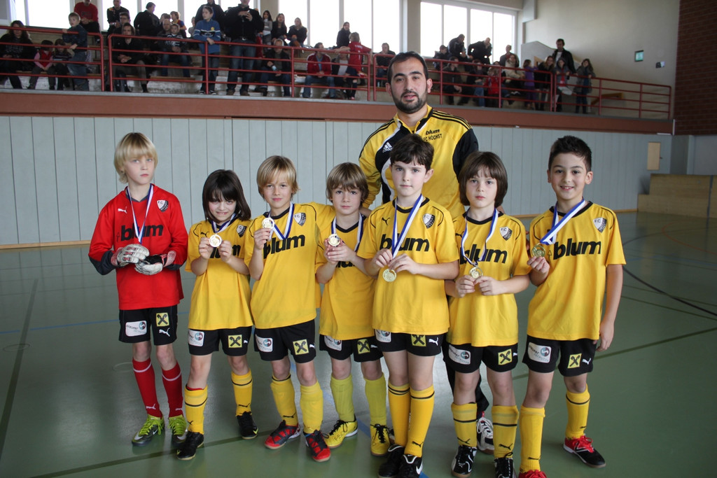 Fussball U 9 Turnier Halle 16-01-2011 _12__jpg-1295212368