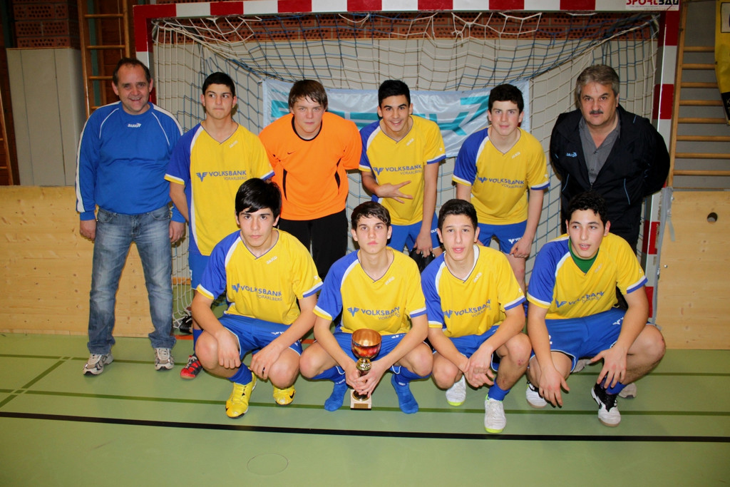 Fussball U 17 Turnier Halle 16-01-2011 _4__jpg-1295212730