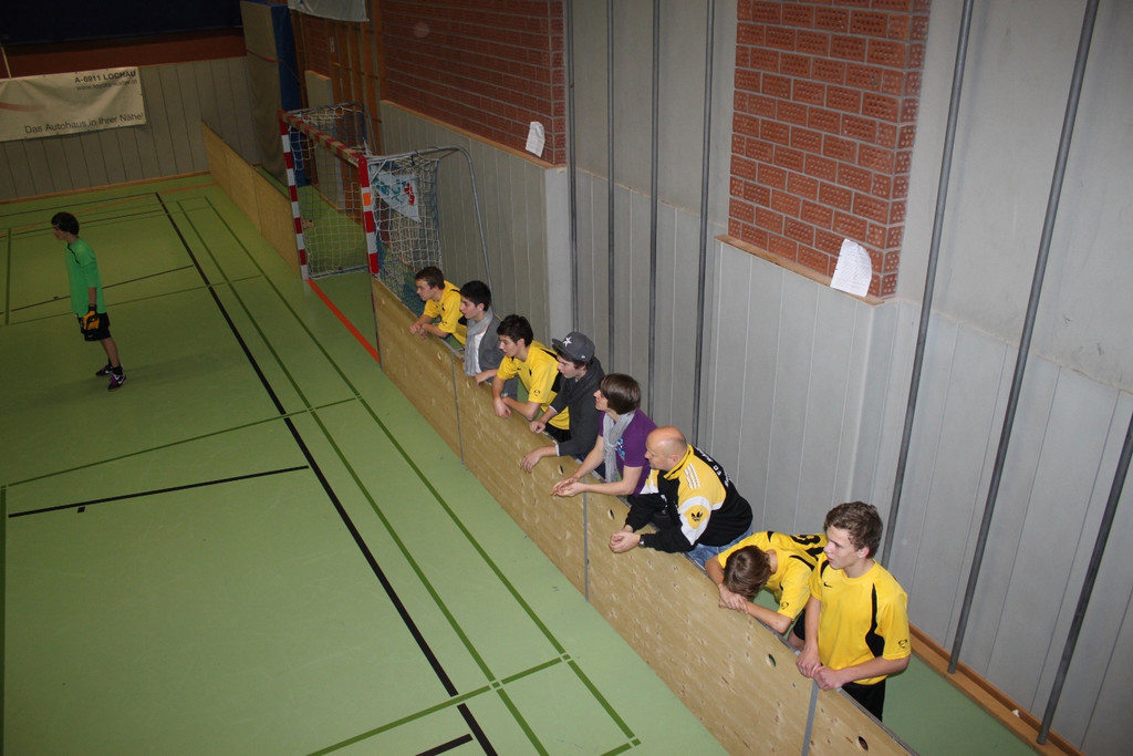 Fussball U 17 Turnier Halle 16-01-2011 _6__jpg-1295212761