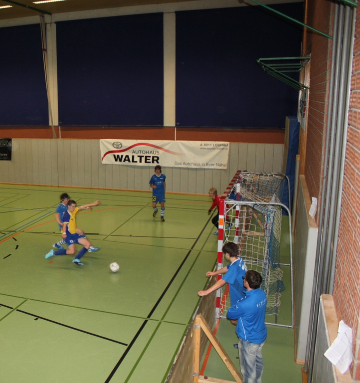Fussball U 17 Turnier Halle 16-01-2011 _7__jpg-1295212772