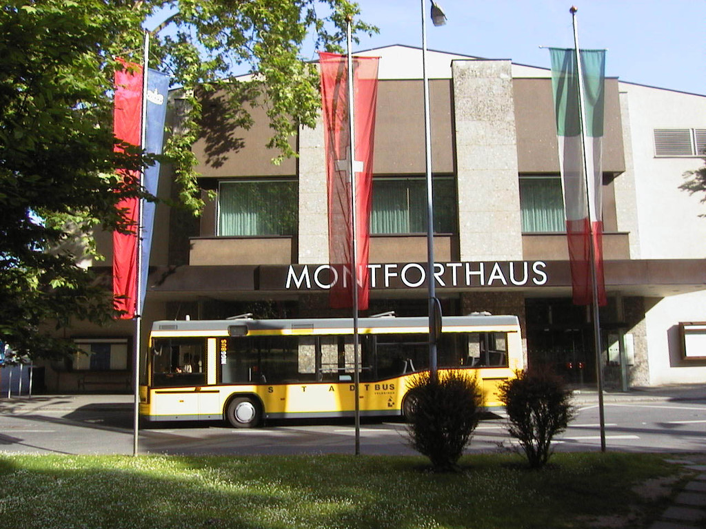 M mit Bus 05-01 1a_JPG-1295255058