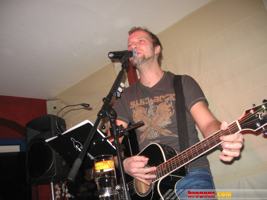 Bruce _the Voice_ Cradle 15_01_2011 031_JPG-1295281938.jpg