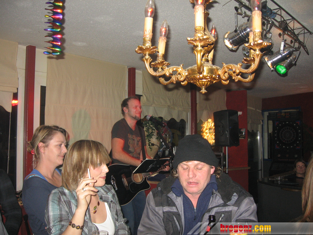 Bruce _the Voice_ Cradle 15_01_2011 035_JPG-1295282001.jpg