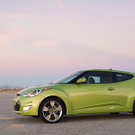 Hyundai-Veloster-f900x600-F4F4F2-C-2d9b1195-443410.jpg