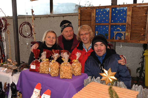 WeihnachtsmarktMaeder115.JPG