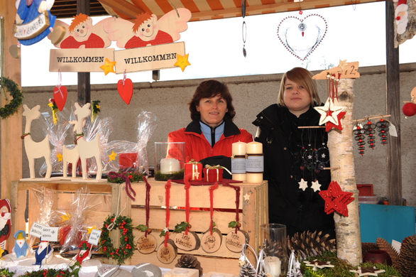 WeihnachtsmarktMaeder118.JPG