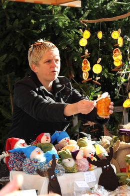 WeihnachtsmarktMaeder153.JPG