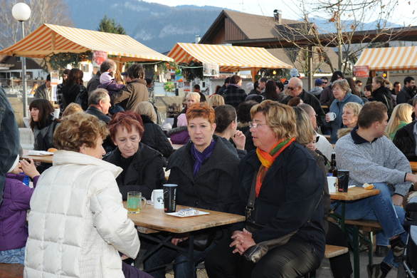 WeihnachtsmarktMaeder233.JPG