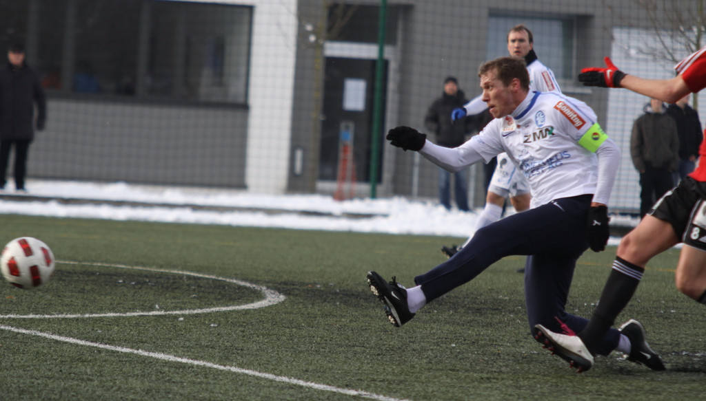 Vorber_ FC_ LU - Gossau  011 186_jpg-1295777903