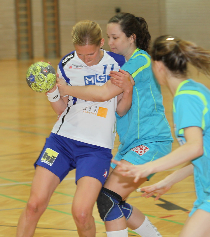 Handball Damen FK - Hypo 2  011 027_jpg-1295783015