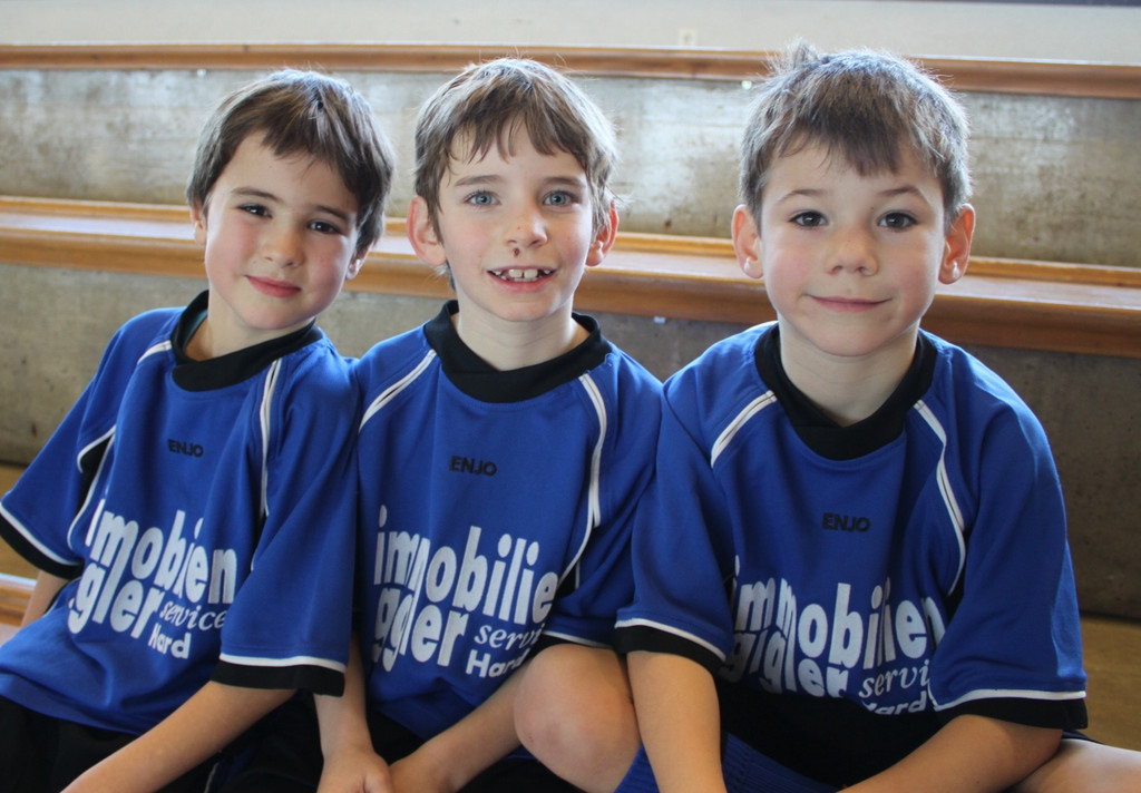 Fussball U 8 Turnier Halle 22-01-2010 _10__jpg-1295794409