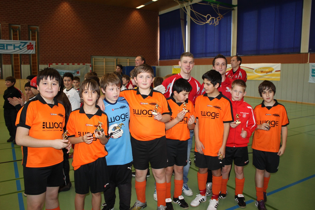 Fussball U 12 Turnier Halle 22-01-2010 _9__jpg-1295794756
