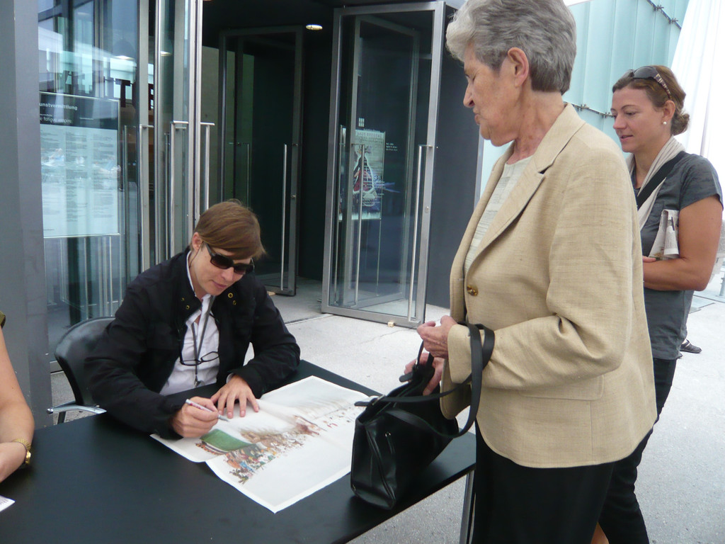 cosima_von_bonin_signierstunde01_180710_jpg-1295822279