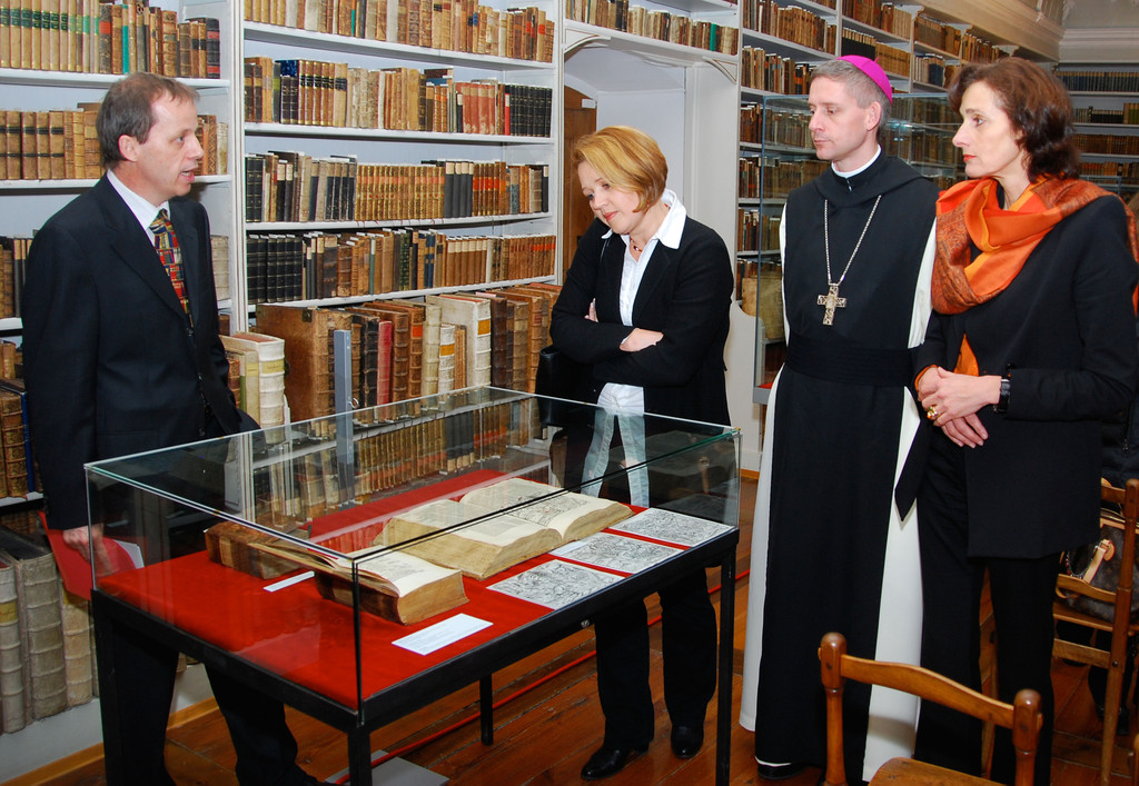 mehrerau_barockbibliothek08_jpg-1295824381