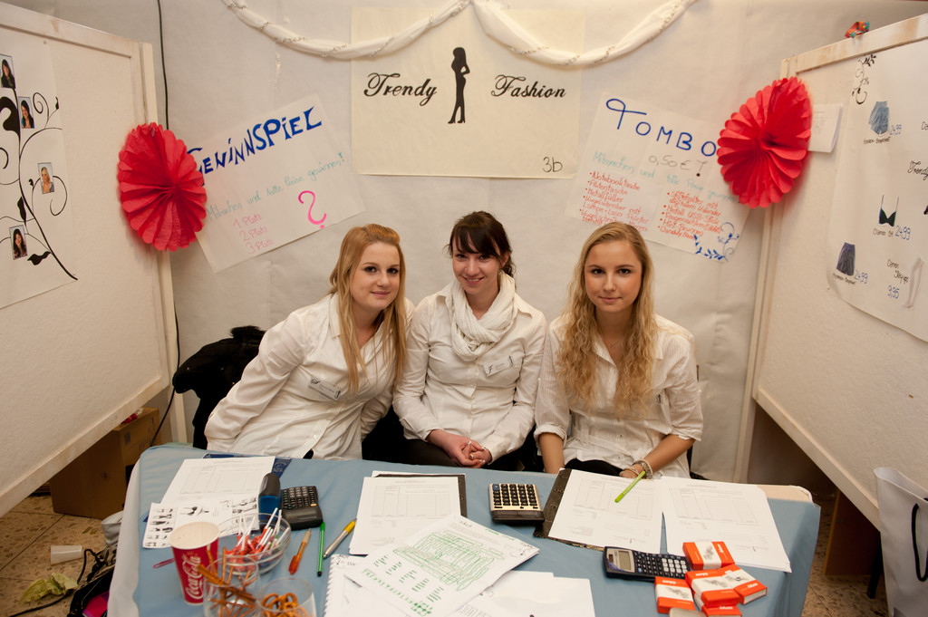 Sabrina_ Julia und Bianca_jpg-1295854762