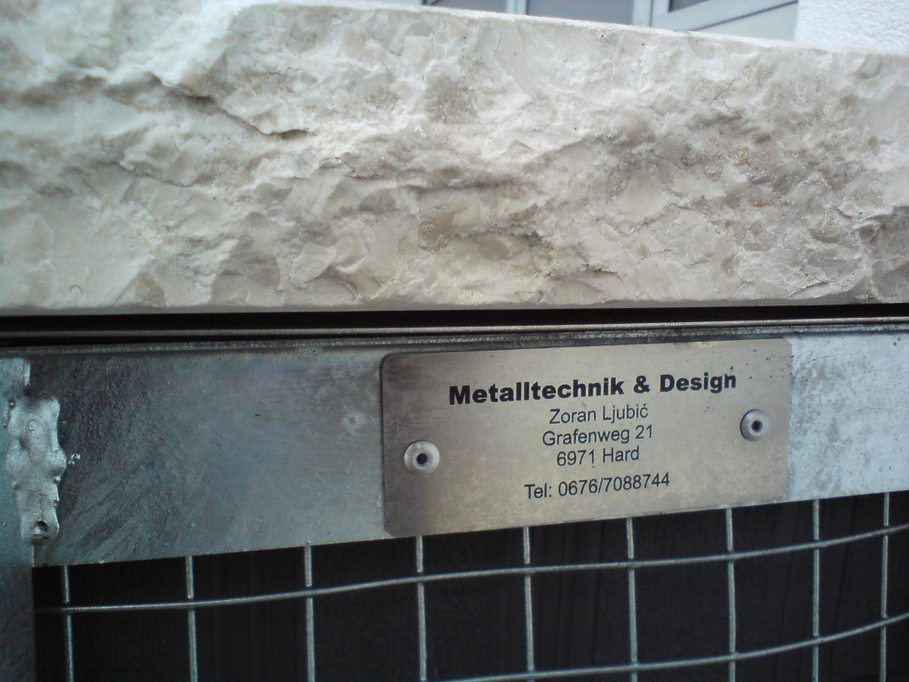 sony erikson- 227_JPG-1296046562