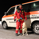 Einsatz Haslach 4 Hundef__hrerin Astrid Binder mit Hexe.jpg