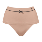 triumph_smooth_sensation_hiptsr_still_03_ss11.jpg