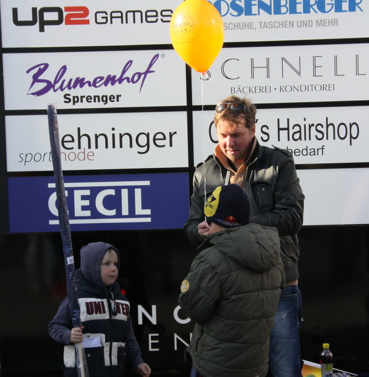 S_Vettel  2011 026_jpg-1296229542
