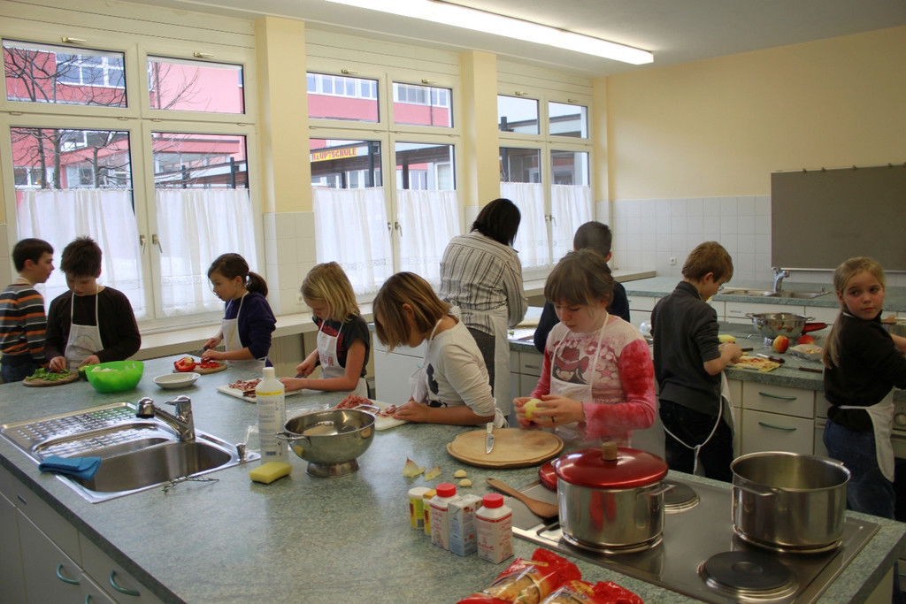Volksschule Gesunde Ernaehrung 2011 _21__jpg-1296239690