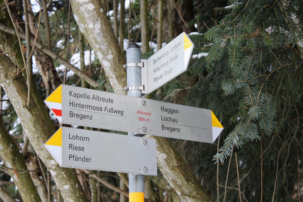 Altreute Kapelle Sperre Wanderweg 2011 _8__jpg-1296250181
