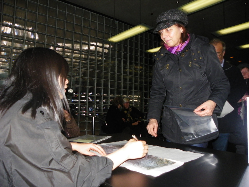 108_8626_jpg-1296293234