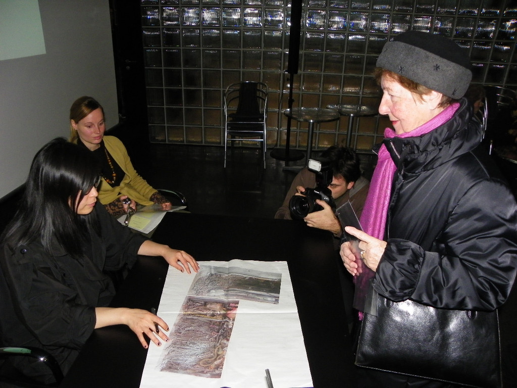 108_8628_jpg-1296293241