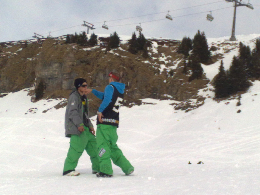 29012011488_jpg-1296375064
