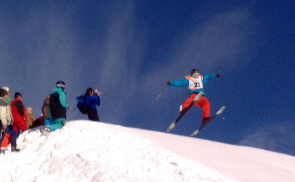 29012011497_jpg-1296375243