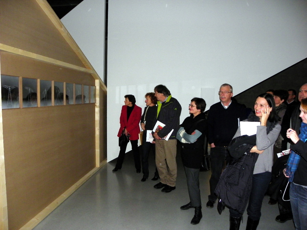 109_0010_jpg-1296596901