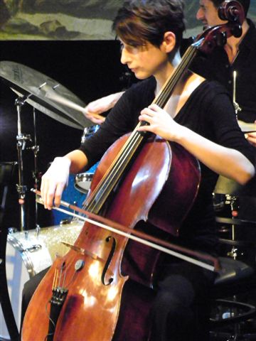 108_9826_jpg-1296602184