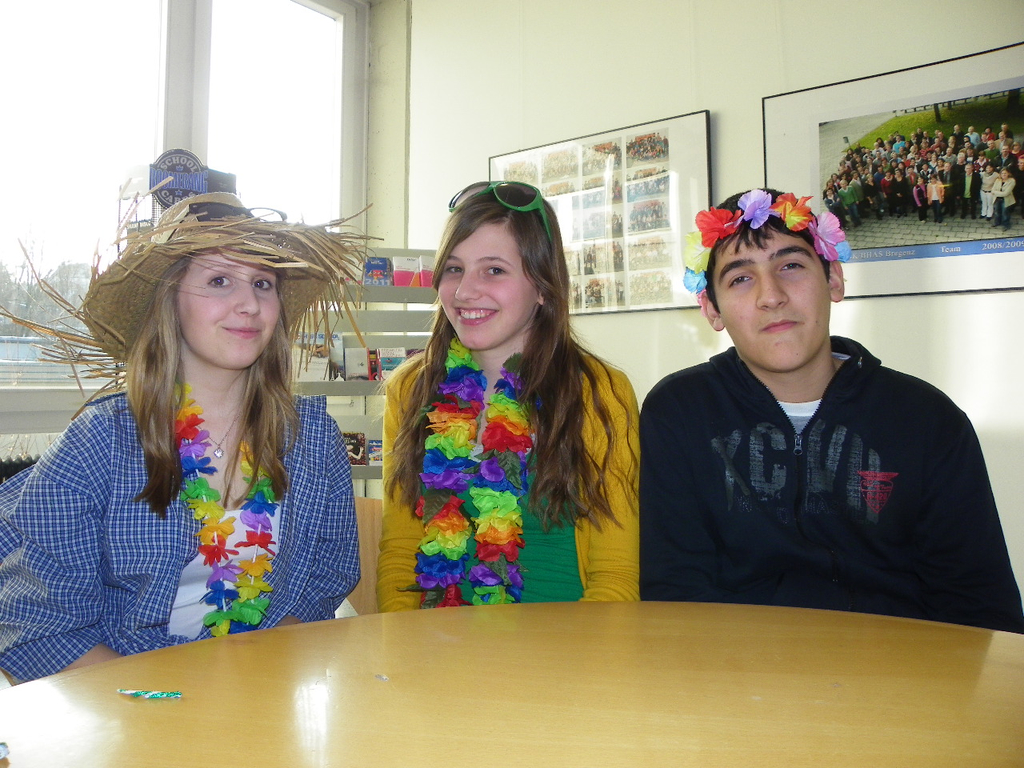 109_0138_jpg-1296691118