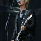 Duff Mc Kagans Loaded - Nova Rock 2009 - Novarock - nickelsdorf - burgenland - florian wieser _3_.jpg