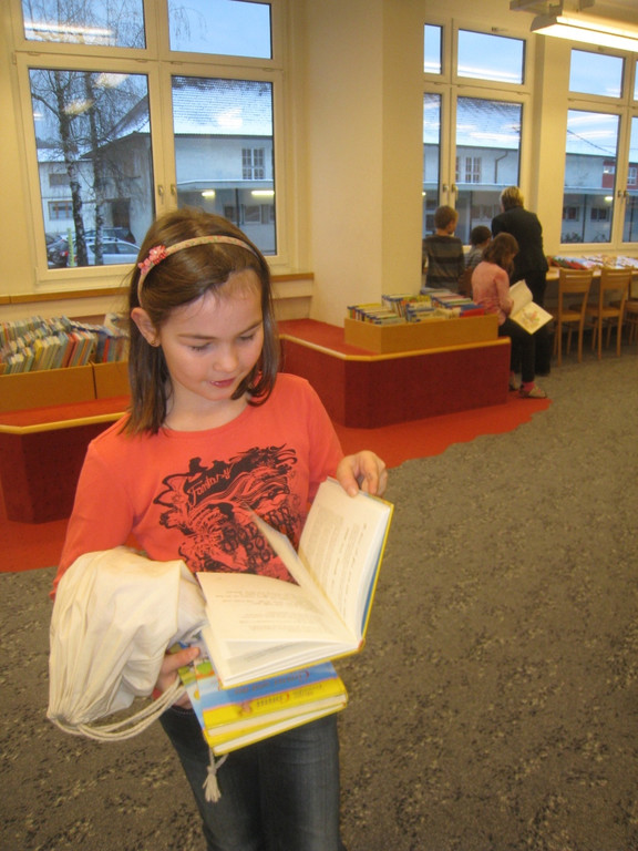 Buecherei als Schulbibliothek _23__jpg-1296939685