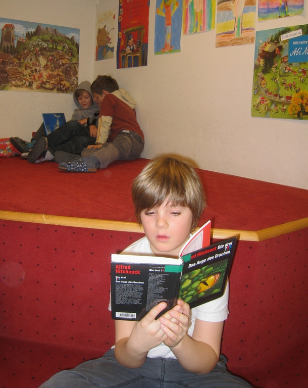 Buecherei als Schulbibliothek _7__jpg-1296939471
