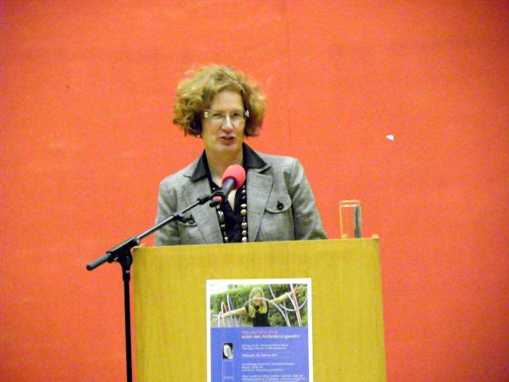 109_0518_jpg-1296946082