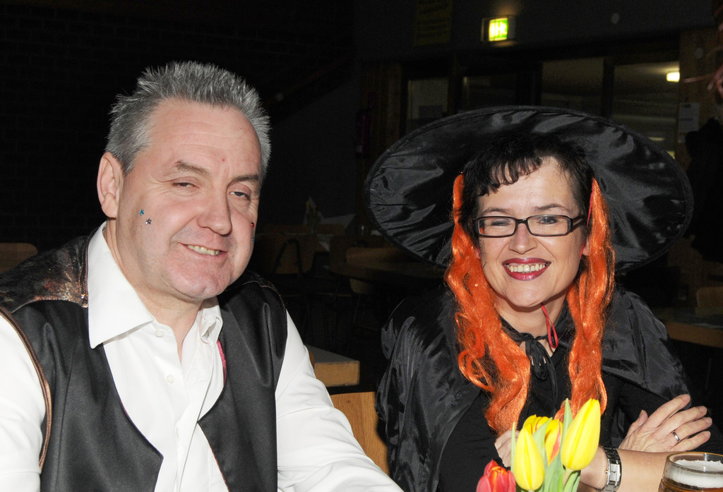 SCF-Ball 05-02-2011 36_jpg-1296987578