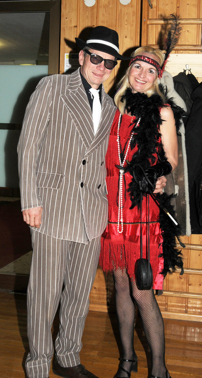 SCF-Ball 05-02-2011 50_jpg-1296987644