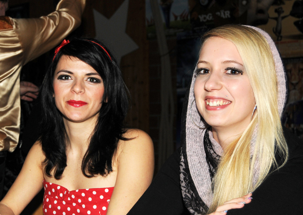 SCF-Ball 05-02-2011 65_jpg-1296987743