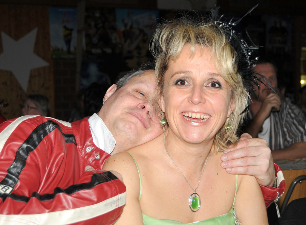 SCF-Ball 05-02-2011 88_jpg-1296987866