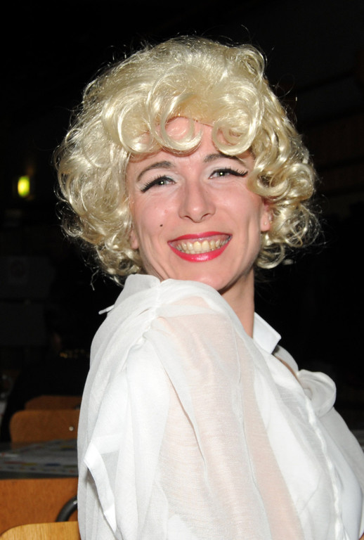 SCF-Ball 05-02-2011 99_jpg-1296987933