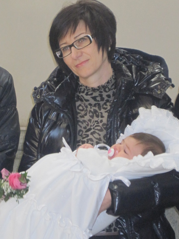IMG_Emma 6693_JPG-1297011662