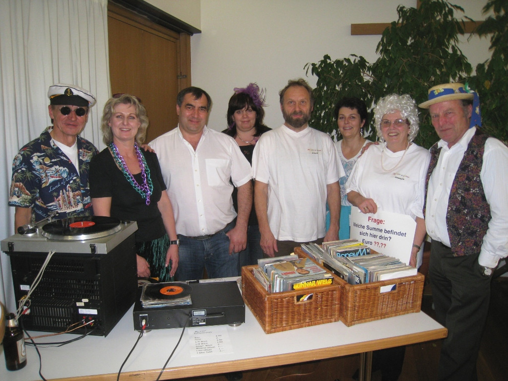Ma hilft Fasching Oldie Nachmittag 2010 _1__jpg-1297013770