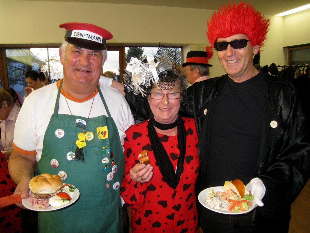 Ma hilft Fasching Oldie Nachmittag 2010 _18__jpg-1297013992