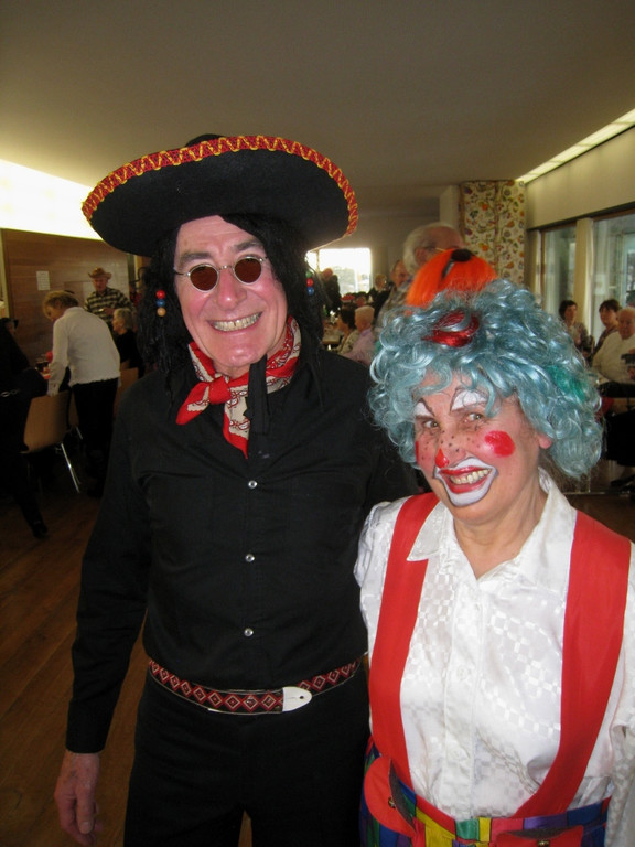 Ma hilft Fasching Oldie Nachmittag 2010 _15__jpg-1297013949