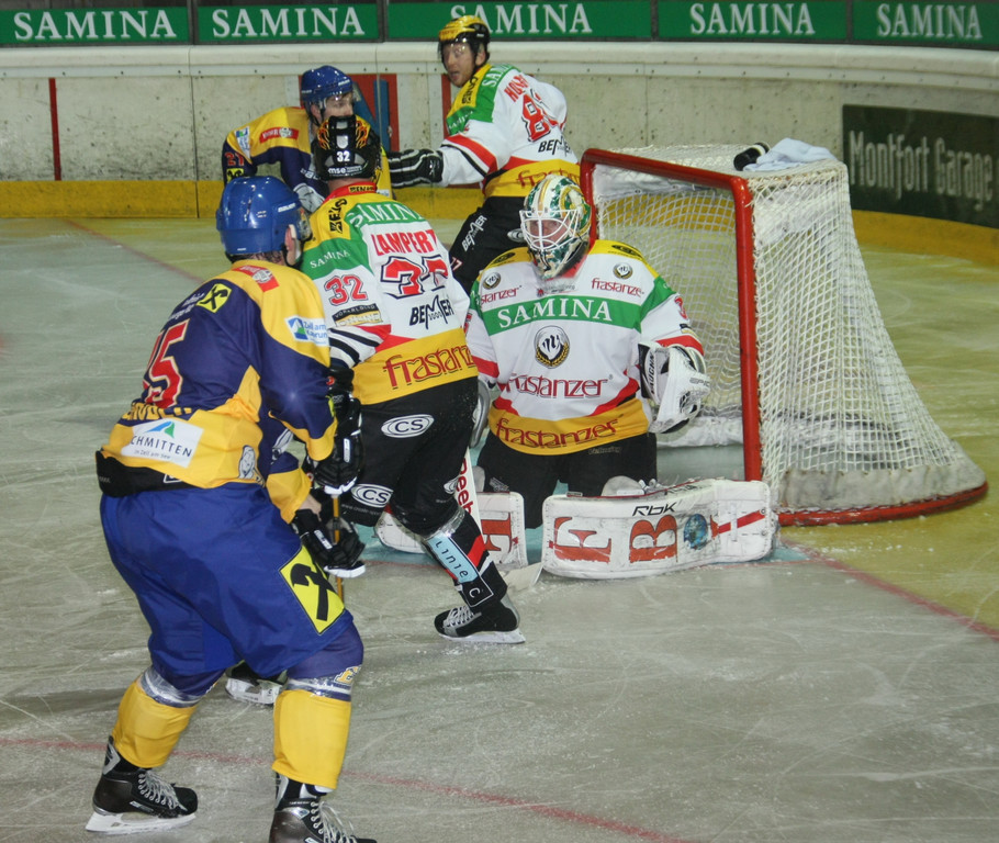 Hockey Feldk_- Zell 09 091_jpg-1297086554