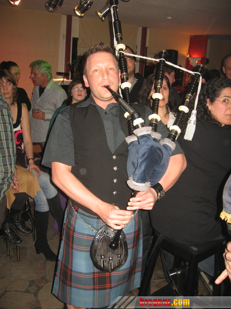 The Jamesons 05_02_11 041_JPG-1297096759.jpg