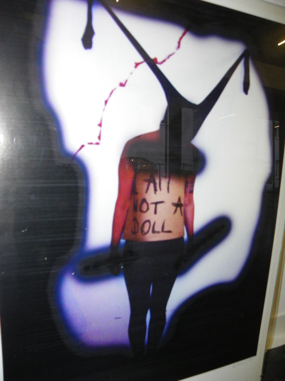 109_0600_jpg-1297199925