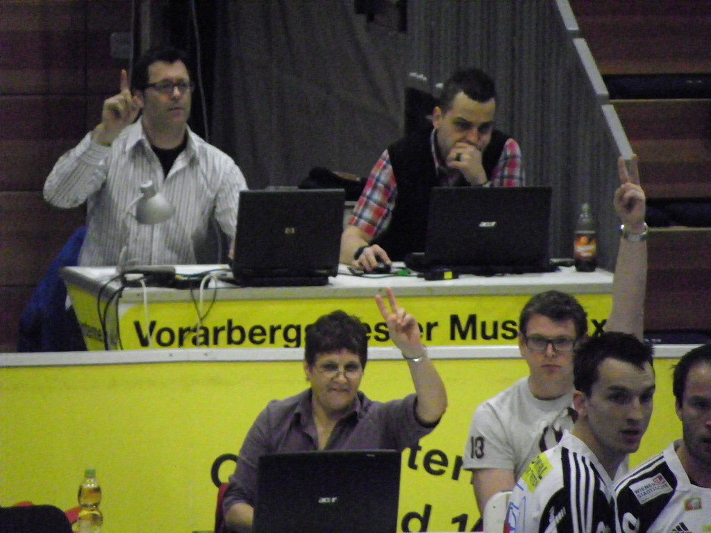 109_0769_jpg-1297209155