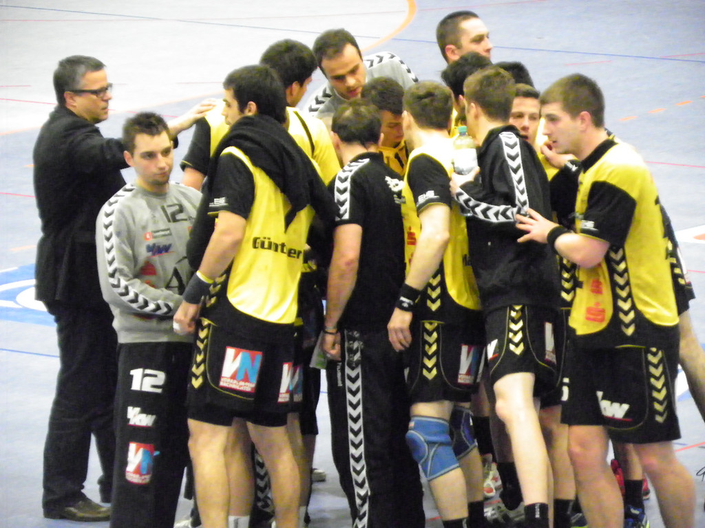 109_0785_jpg-1297209212